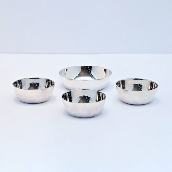 Minimalistic Dinner Set - Image 2